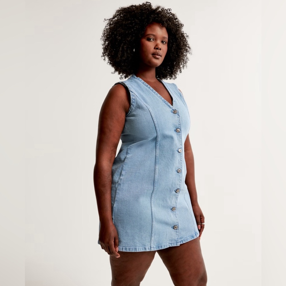 Abercrombie & Fitch Mara Denim Vest Mini